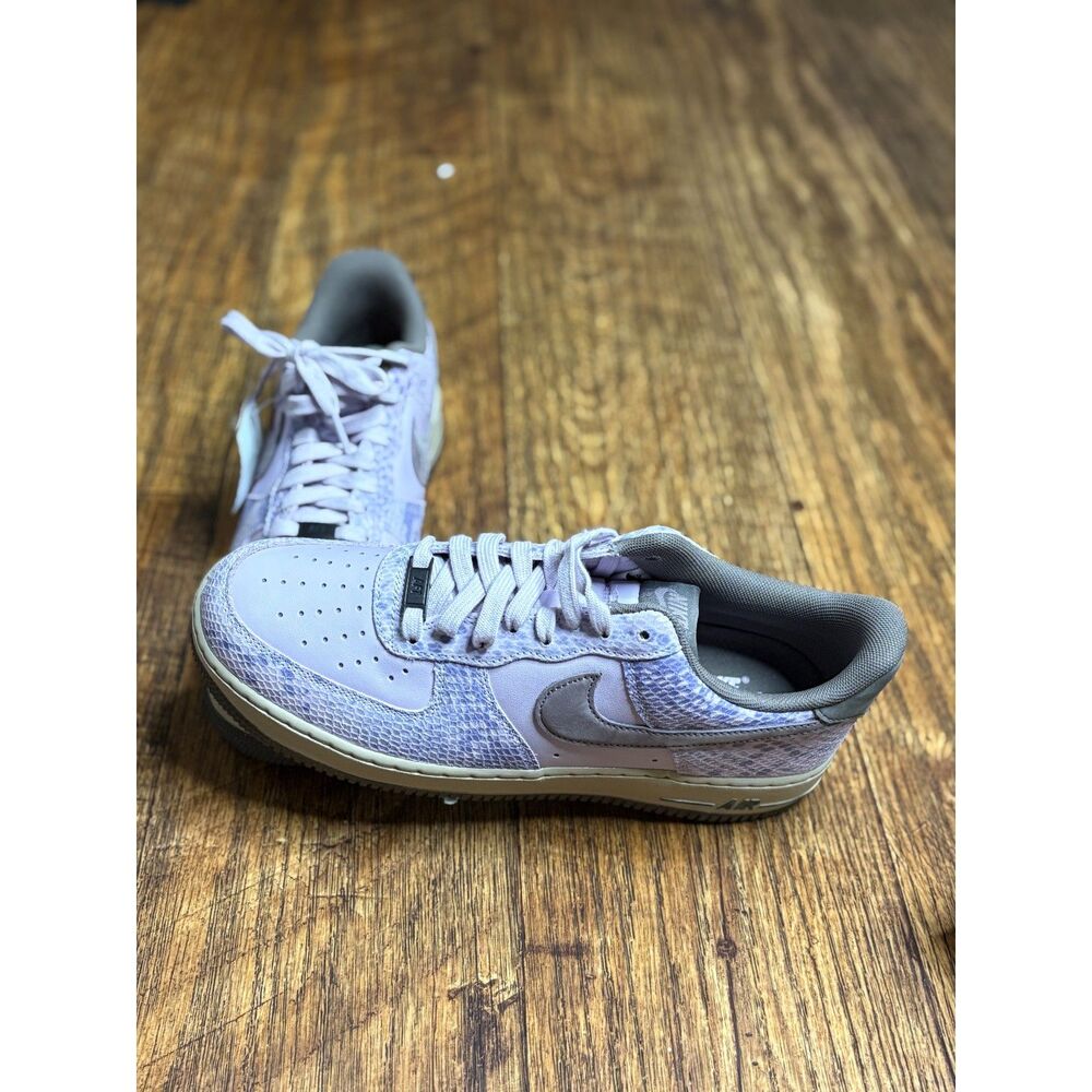 Nike Air Force 1 '07 LV8 Purple Snakeskin Men's Low Top Sneakers - Picture 7 of 8